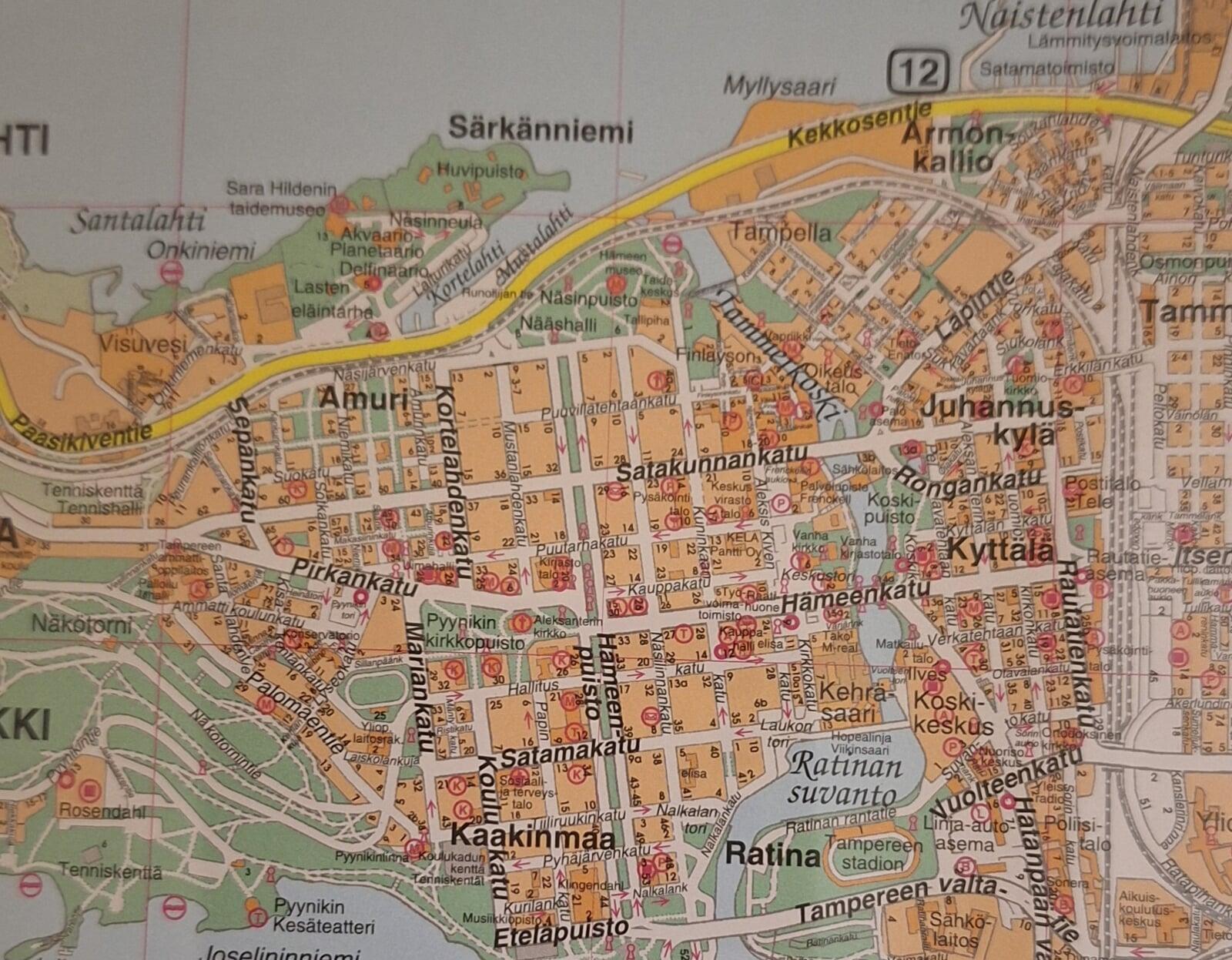 Yhteiskunnan haasteet näkyvät vartijan työssä
